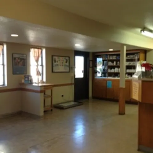 Verde Veterinary Hospital Lobby